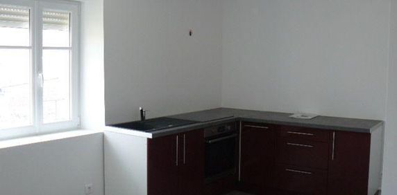 Appartement à Louer à Rambervillers (88700) en Vosges (88) Cet appartement dispose d'une sur... - Photo 2