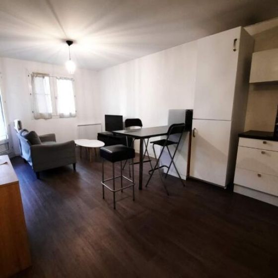 Louer appartement 1 pièce de 37 m² - Photo 1