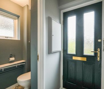 3 bedroom semi-detached house to rent - Photo 4