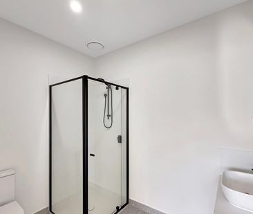 🏡 Brand New 4-Bedroom House in Thornhill Park - Photo 6