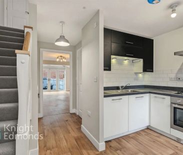 2 bed end of terrace house to rent in Trinity Way, Maidstone, ME15 - Photo 6