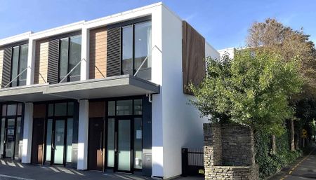 Modern Studio Living in the Heart of Wellington - Photo 2