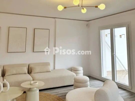 Piso en alquiler en Núcleo - Photo 1