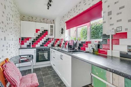 Bardfield Road Colchester, CO2 - Photo 2