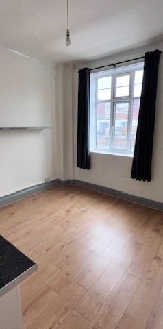 1 Bed Flat, Lewis Grove, SE13 - Photo 1