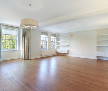 3 bedroom flat to rent - Photo 2