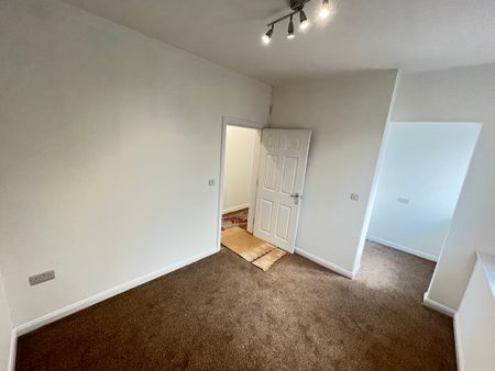 Church Road South, Woolton Village, Liverpool, L25 7RJ - Photo 4