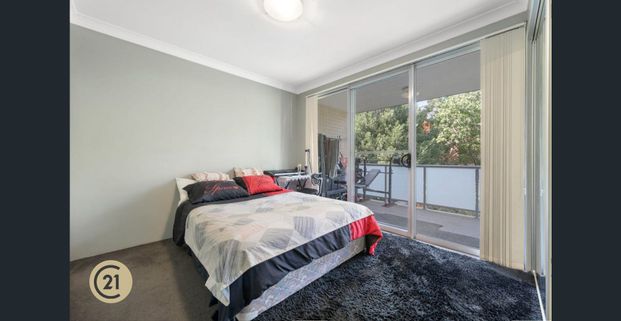 Modern Comfort & Unbeatable Convenience in a Prime Kellyville Ridge Location - Photo 1