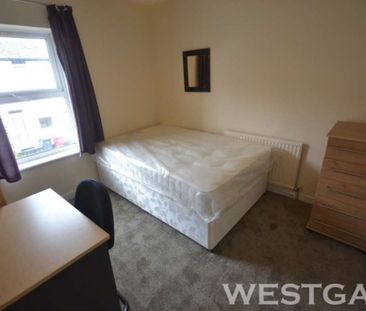 3 Bed - Blenheim Gardens, Reading - Photo 6