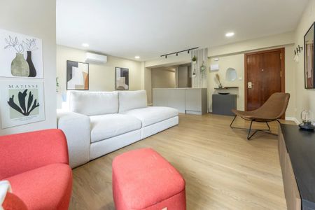 Carrer de Guillem dAnglesola, Valencia, Valencian Community 46022 - Photo 2