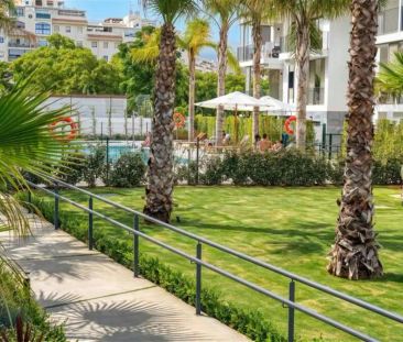 Estepona - Foto 1