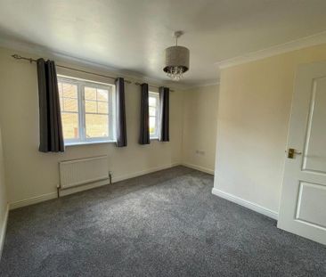 2 bedroom townhouse to rent - Photo 4
