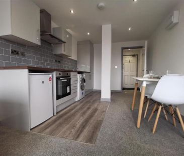 1 bedroom flat to rent - Photo 3