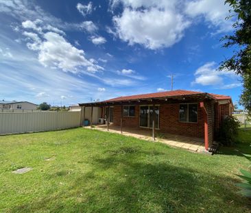 Charming Family Home in Nowra - Photo 1