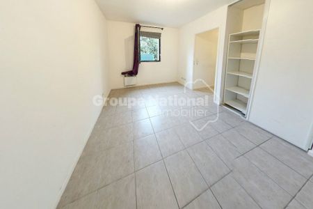 Location Appartement 2 pièces 44m² - Photo 2