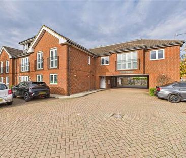 Dedworth Road, Windsor, Berkshire, SL4 - Photo 3