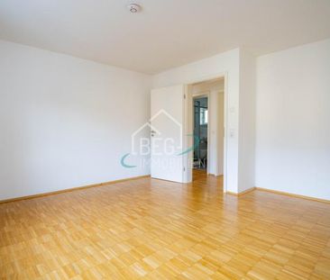 Moderne 3-Zimmer-Wohnung mit Südbalkon, Parkettboden und Carport - Photo 6