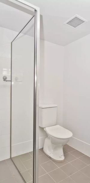 MGM MARTIN - TWO BEDROOM APARTMENT - Photo 1