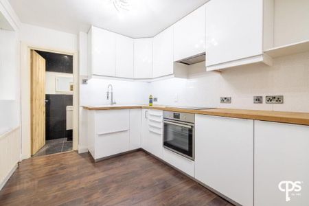 21 Malone Place, Belfast, BT12 5FD - Photo 5