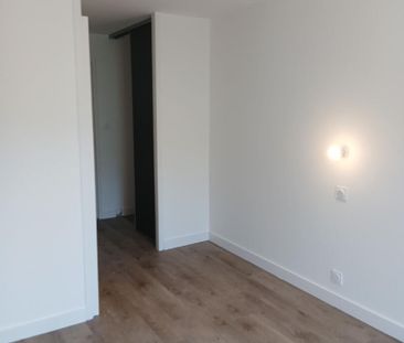 Location Appartement 3 pièces 52m² - Photo 3