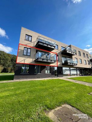 lichtrijk appartement met één slaapkamer - Photo 1