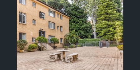 Home For Rent - Photo 4