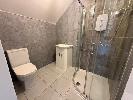 18 Northland Row, BT716AP, Dungannon - Photo 2