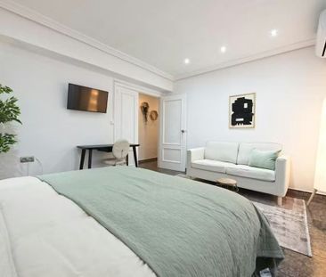 Avenida de Ausiàs March, Valencia, Valencian Community 46026 - Photo 4