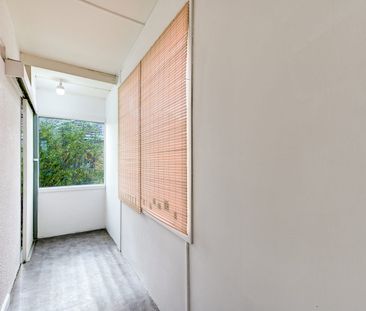 Sunny 2 bedrooms Unit with Great Views in Lindisfarne - Available Now! - Photo 6