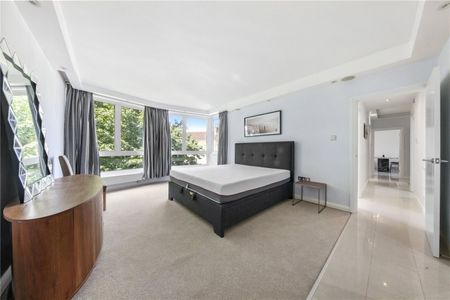 15 Hyde Park Crescent, London, W2 - Photo 4