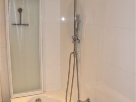 Woning met 3 SLK en tuin met uitwegenis - Foto 4