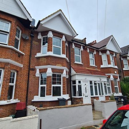 House share to rent - Photo 4