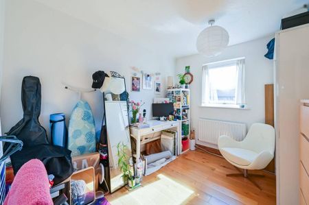 2 bedroom maisonette to rent - Photo 5