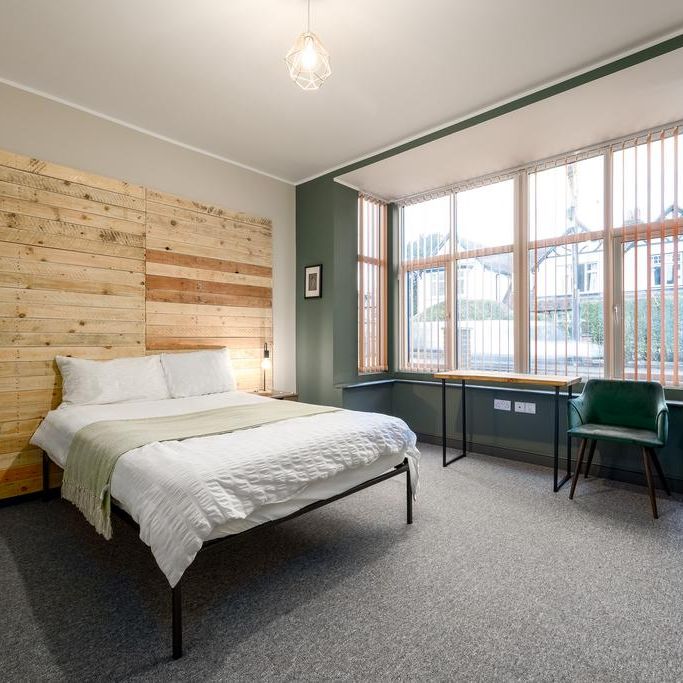 1 bedroom in a house share to rent - Photo 1