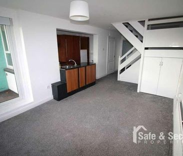 Wellington Walk, Washington, NE37 - Photo 1