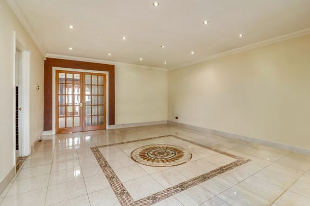 Kingshill Drive, Harrow, HA3 - Photo 1