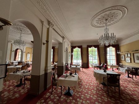 Stijlvolle assistentiewoning in het hart van Brugge - Photo 3