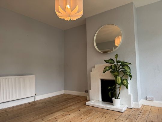 1 Bed Flat, Ealing, W5 - Photo 1