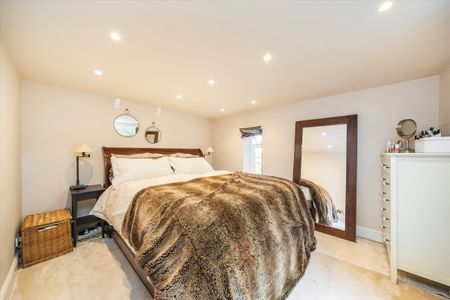 Church Road, Wimbledon Village, SW19, London - Photo 4