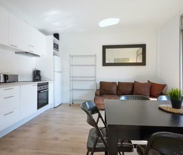 Avinguda de la República Argentina, Barcelona, Catalonia 08023 - Photo 2