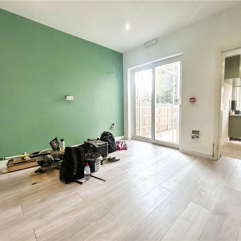 Weston Road, Guildford, Surrey, GU2 8AS - Photo 1