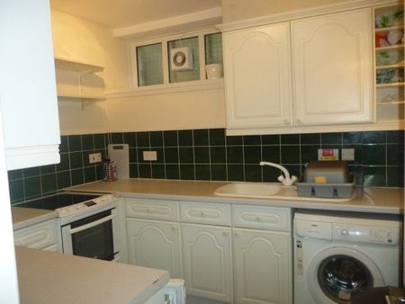 Trelawney Road, Falmouth, TR11 - Photo 3