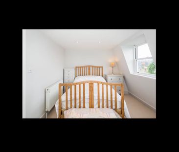 Room in a Shared House, Strathville Road, SW18 - Photo 4