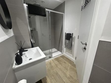 1 bedroom apartment to rent - Photo 2