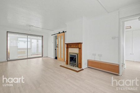 3 bedroom terraced house to rent - Photo 4