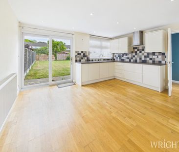 4 bedroom House - HERNS LANE, WELWYN GARDEN CITY - Photo 6