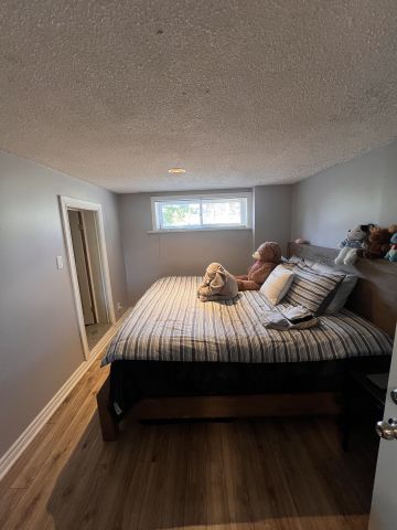 For Lease - 16 Langholm Drive Unit# Bsmt #2, Toronto, Ontario - Photo 3