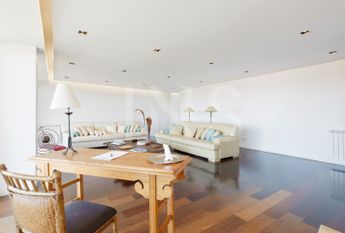 Apartamento T5 em Lisboa