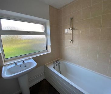 3 bedroom bungalow to rent - Photo 6
