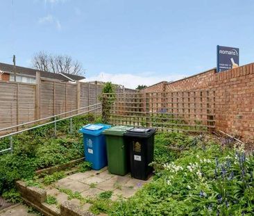 Maidenhead, Berkshire, SL6 - Photo 4